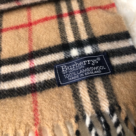 Burberry Accessories - Authentic Burberry scarf-lambswool made in England